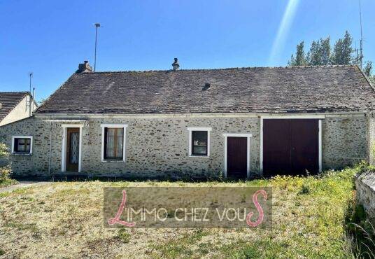 108 – Maison en pierre à rénover – beau potentiel Fontenailles - 77370 Fontenailles, France - AXE NANGIS-MELUN, à moins de 10min de l’ A5, proche de NANGIS de ses commodités…