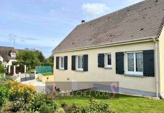143 – Plain Pied sur Sous sol total proche Bray Sur Seine - 77480 Bray-sur-Seine, France - En Exclusivité. Nichée au calme d’une impasse, à 2min de Bray sur Seine et de…