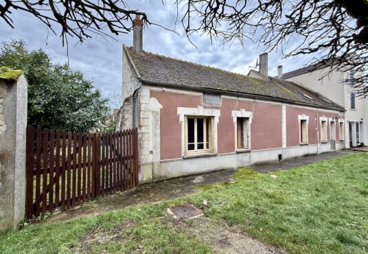 288 – Charmante maison briarde à Vendre à Donnemarie-Dontilly -  - En EXCLUSIVITE – L&rsquo;IMMO CHEZ VOUS – À deux pas du centre-ville de Donnemarie-Dontilly, venez…