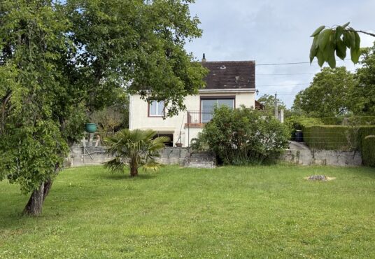 290 – Pavillon sur sous-sol total à vendre à Donnemarie-Dontilly -  - EXCLUSIVITE Situé à Donnemarie-Dontilly, ce pavillon sur sous-sol total est édifié sur un terrain de…