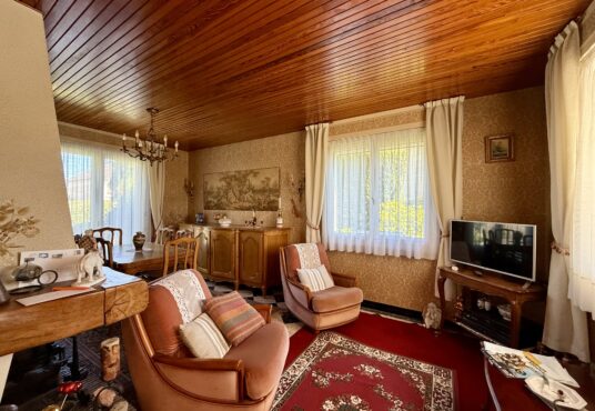 309 – Maison de plain-pied à VENDRE à Mousseaux-les-Bray 77480 -  - Située dans un environnement calme et agréable, à Mousseaux-les-Bray, cette charmante maison de plain-pied, parfaitement…
